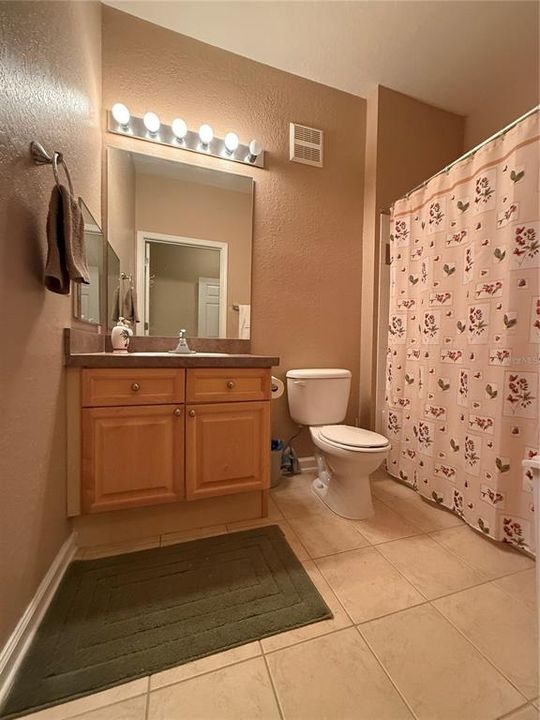 For Sale: $210,000 (2 beds, 2 baths, 1276 Square Feet)