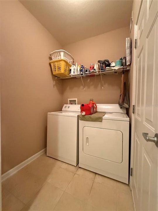 For Sale: $210,000 (2 beds, 2 baths, 1276 Square Feet)