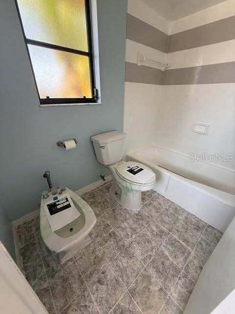 For Sale: $330,000 (3 beds, 2 baths, 1611 Square Feet)