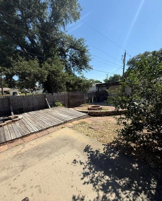 For Sale: $330,000 (3 beds, 2 baths, 1611 Square Feet)