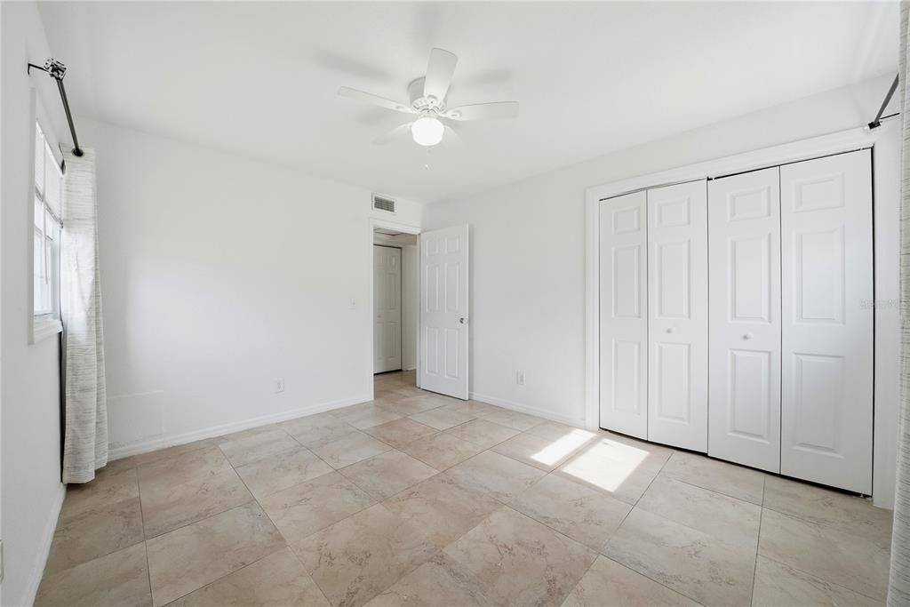 For Sale: $524,999 (6 beds, 4 baths, 2190 Square Feet)
