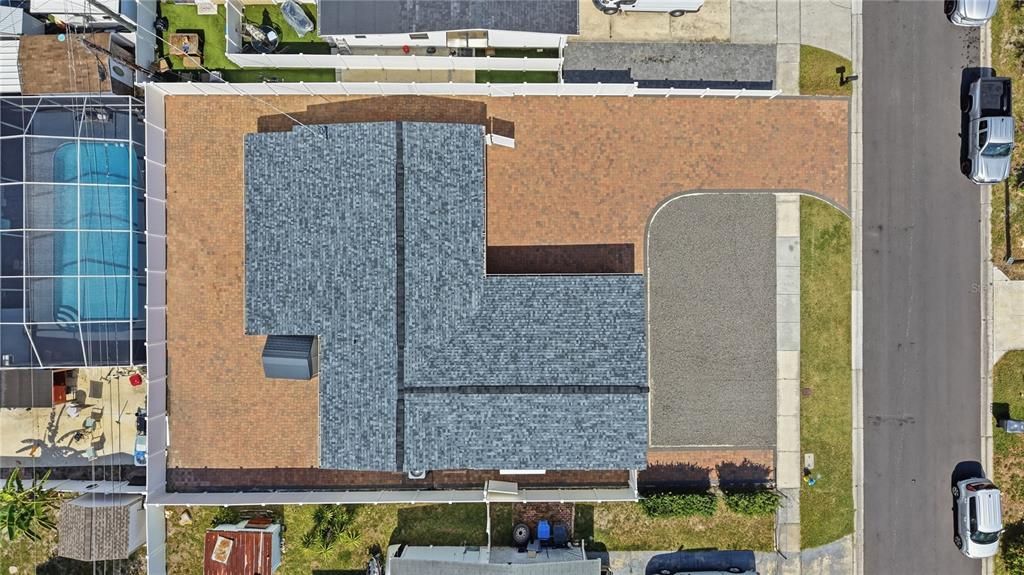 For Sale: $524,999 (6 beds, 4 baths, 2190 Square Feet)