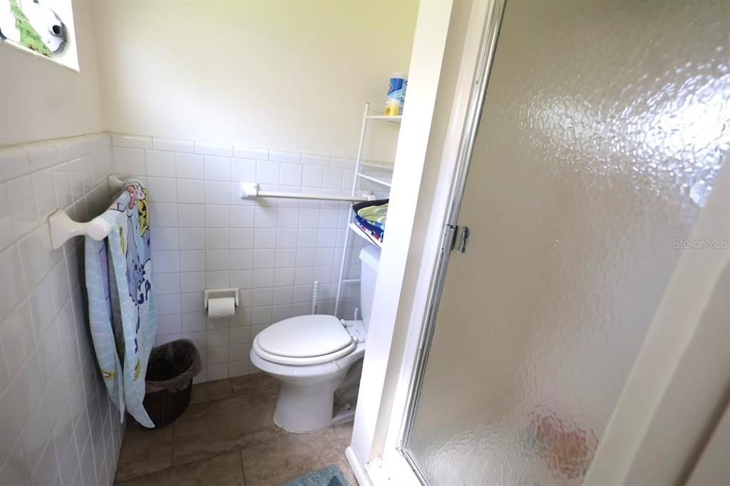 На продажу: $394,999 (3 спален, 2 ванн, 1637 Квадратных фут)