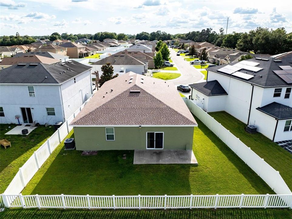 En Venta: $324,999 (4 camas, 2 baños, 1983 Pies cuadrados)