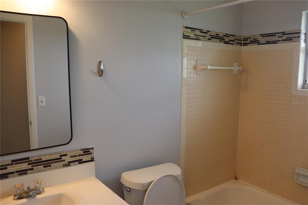 For Sale: $595,000 (8 beds, 0 baths, 3948 Square Feet)
