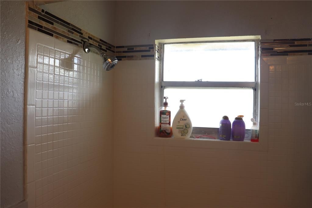 For Sale: $595,000 (8 beds, 0 baths, 3948 Square Feet)
