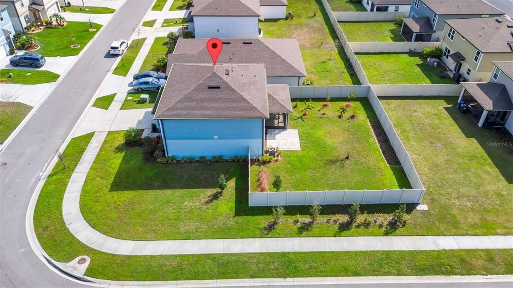 For Rent: $2,600 (4 beds, 2 baths, 2395 Square Feet)