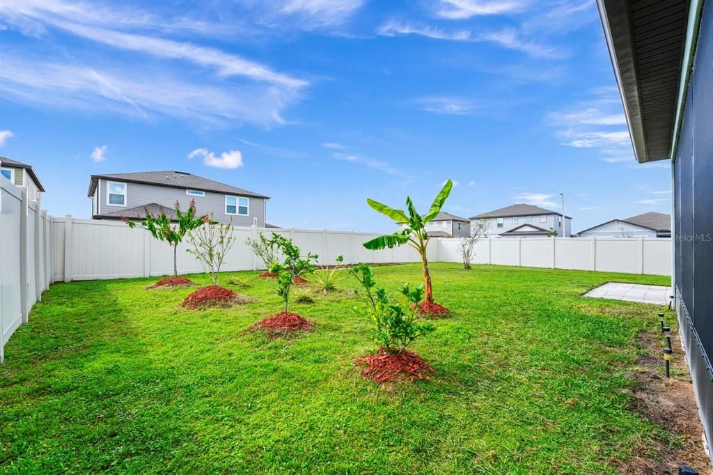 For Rent: $2,600 (4 beds, 2 baths, 2395 Square Feet)