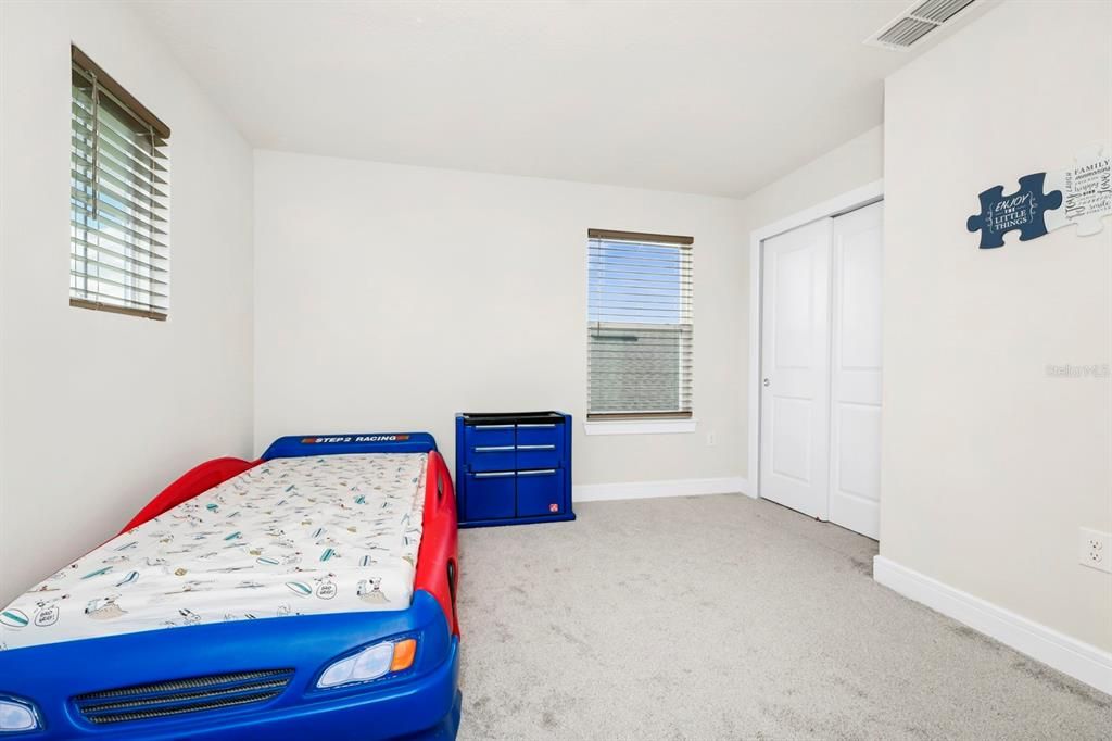 For Rent: $2,600 (4 beds, 2 baths, 2395 Square Feet)