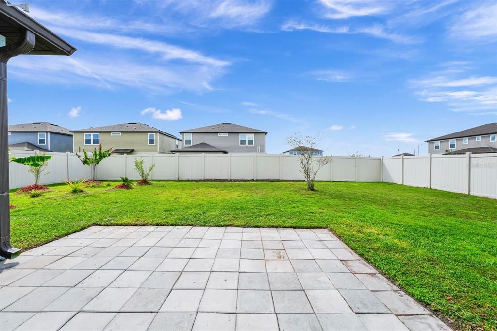 For Rent: $2,600 (4 beds, 2 baths, 2395 Square Feet)