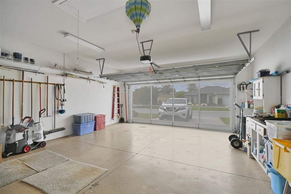 En Venta: $309,000 (3 camas, 2 baños, 2062 Pies cuadrados)