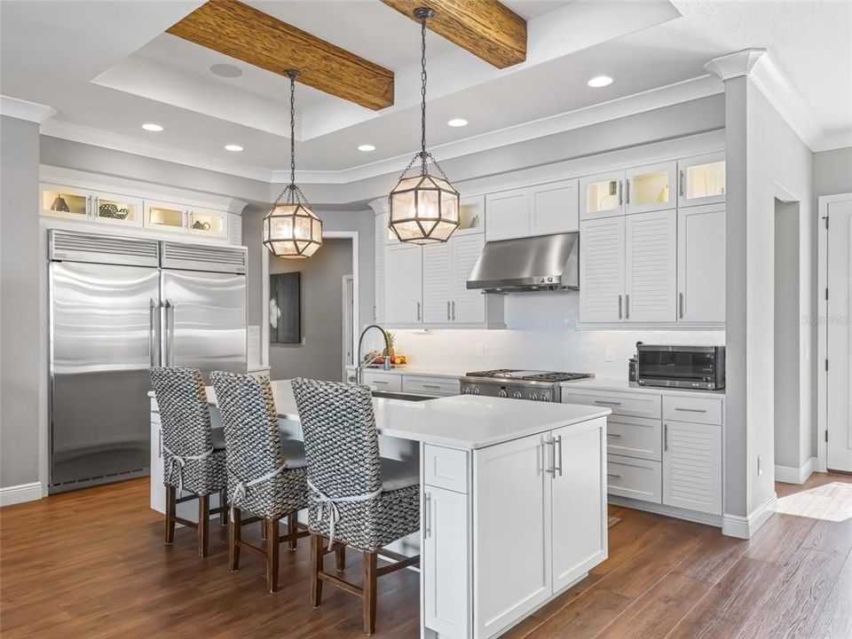 For Sale: $1,875,000 (7 beds, 4 baths, 5046 Square Feet)