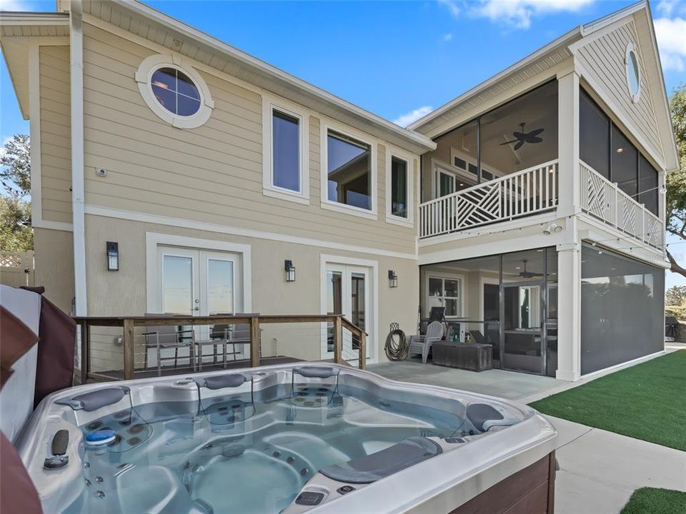 For Sale: $1,875,000 (7 beds, 4 baths, 5046 Square Feet)