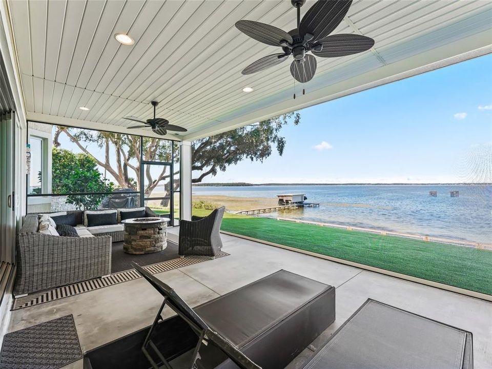For Sale: $1,875,000 (7 beds, 4 baths, 5046 Square Feet)