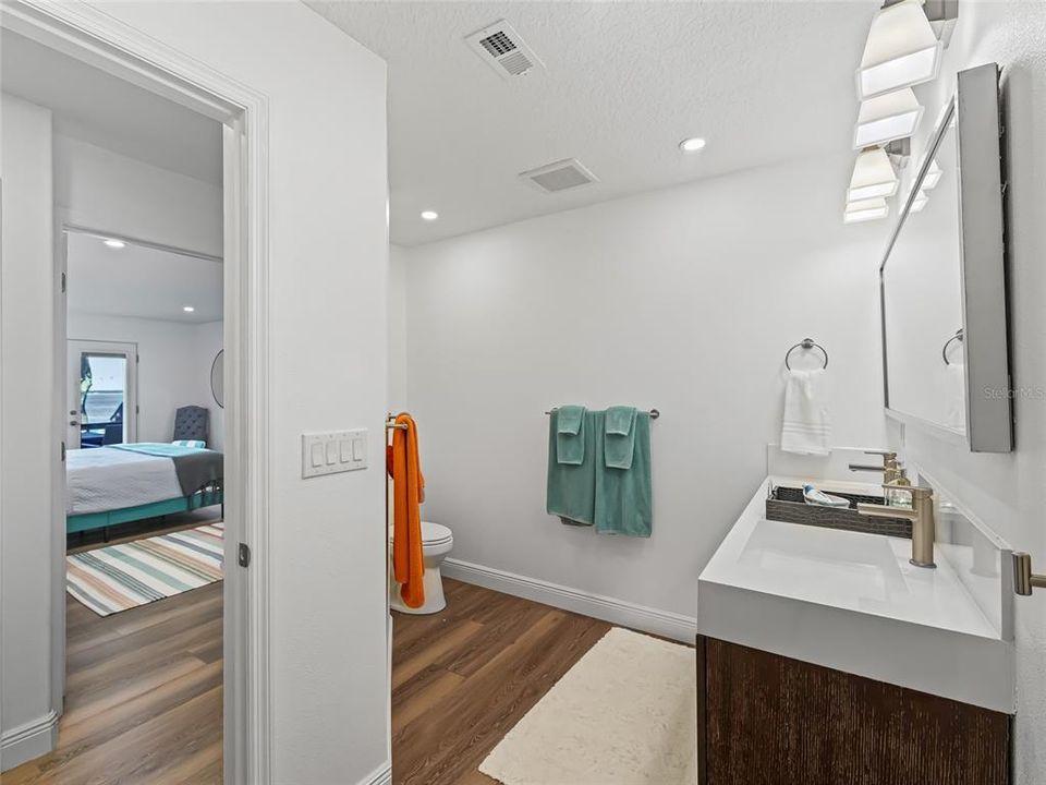 For Sale: $1,875,000 (7 beds, 4 baths, 5046 Square Feet)