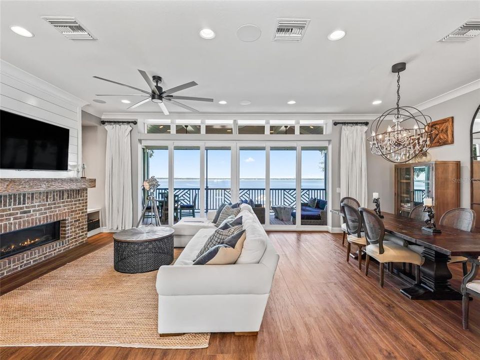 For Sale: $1,875,000 (7 beds, 4 baths, 5046 Square Feet)