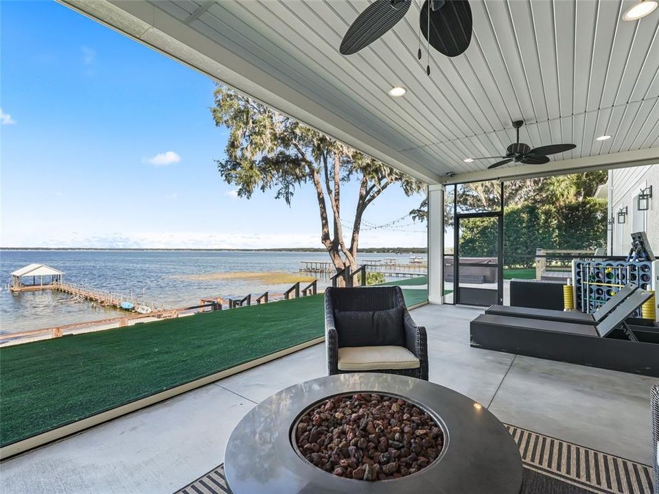 For Sale: $1,875,000 (7 beds, 4 baths, 5046 Square Feet)