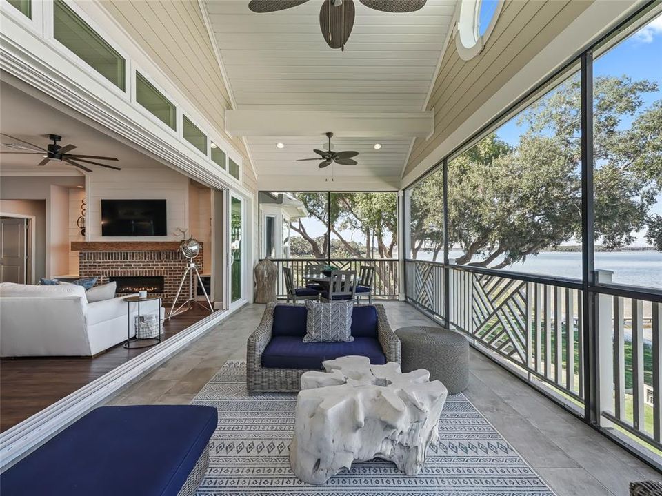 For Sale: $1,875,000 (7 beds, 4 baths, 5046 Square Feet)