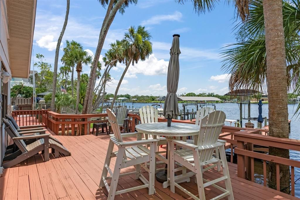 For Sale: $799,000 (3 beds, 2 baths, 1430 Square Feet)