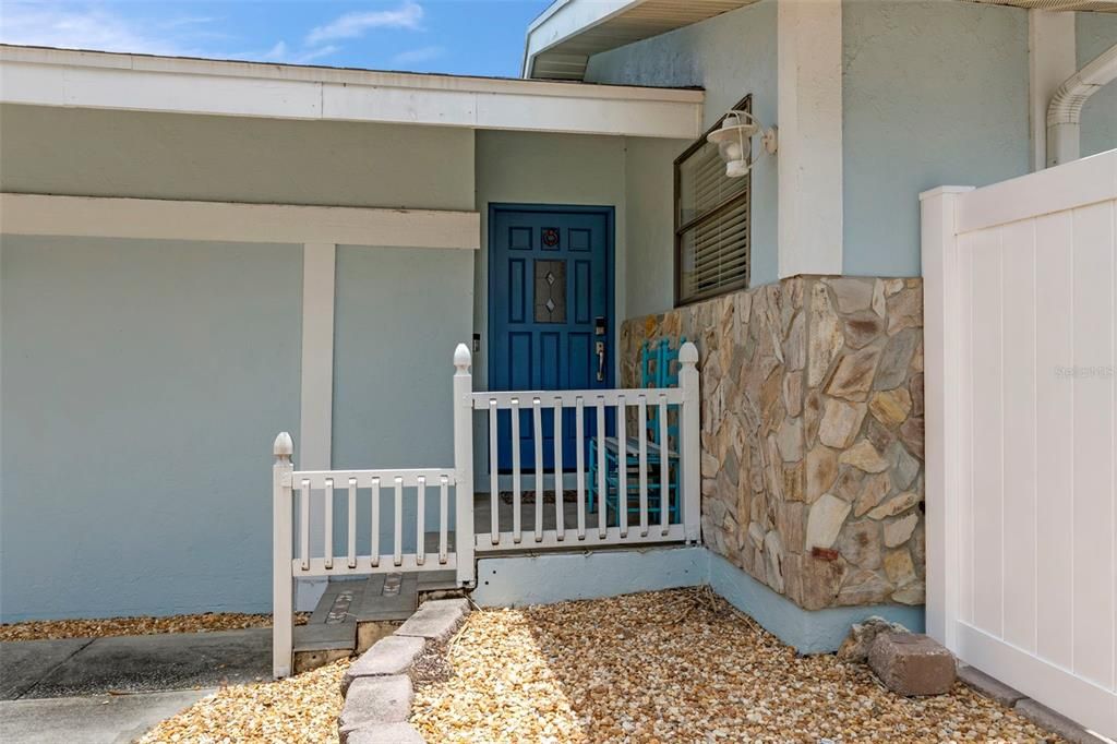 For Sale: $799,000 (3 beds, 2 baths, 1430 Square Feet)