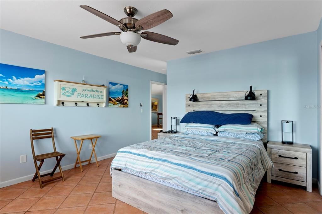 For Sale: $799,000 (3 beds, 2 baths, 1430 Square Feet)