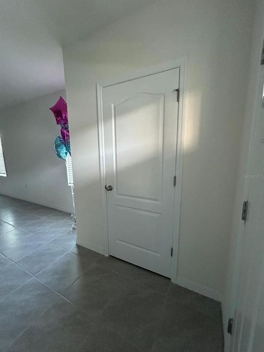For Sale: $319,000 (3 beds, 2 baths, 1814 Square Feet)