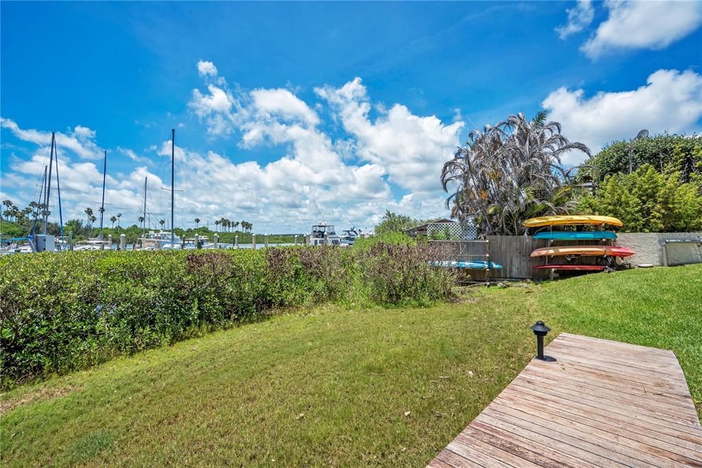 En Venta: $1,199,500 (3 camas, 3 baños, 2001 Pies cuadrados)