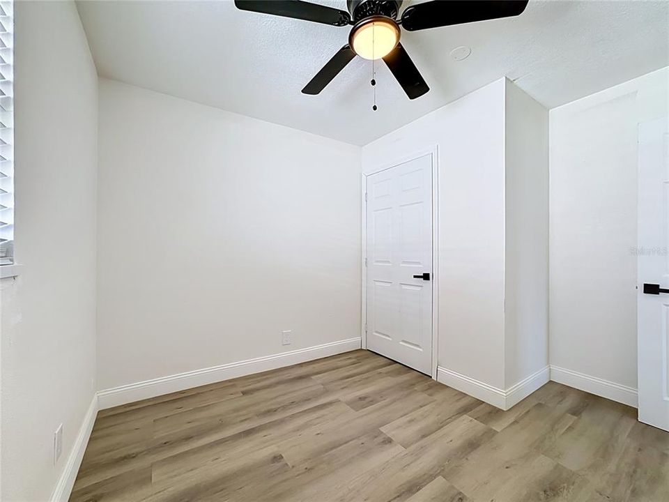 For Sale: $420,000 (4 beds, 2 baths, 1642 Square Feet)