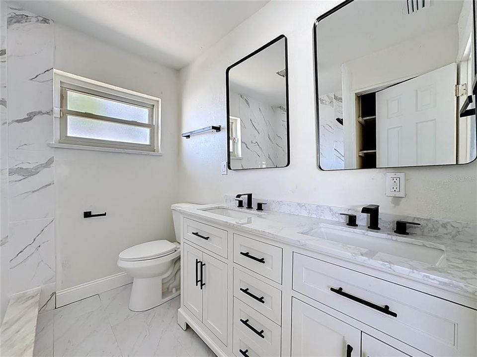 For Sale: $420,000 (4 beds, 2 baths, 1642 Square Feet)