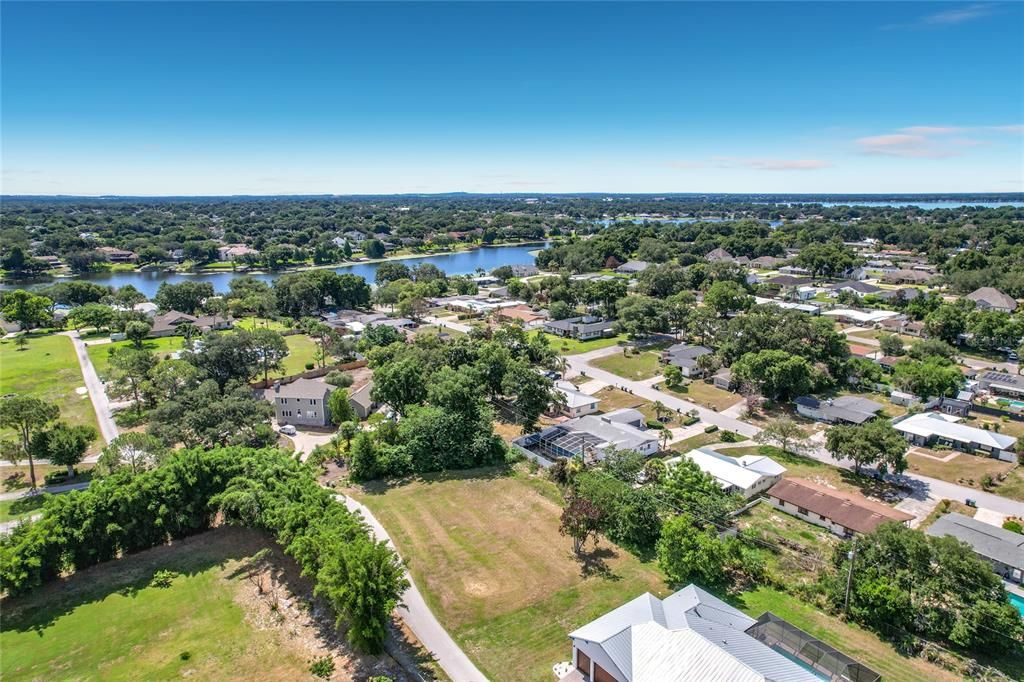 待售: $149,900 (0.70 acres)