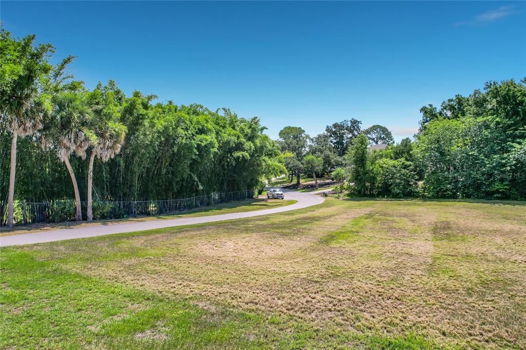 待售: $149,900 (0.70 acres)
