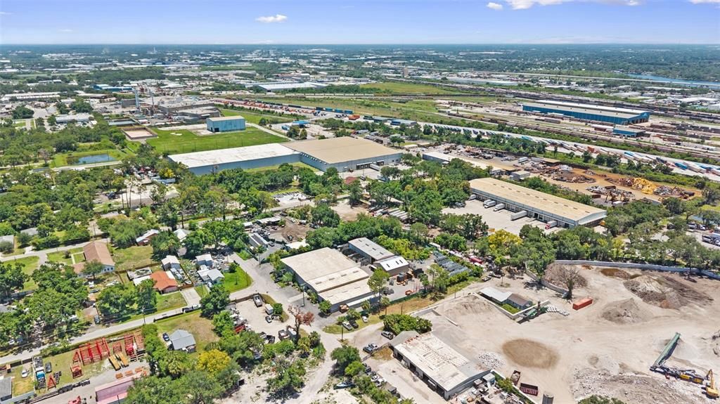 Active With Contract: $1,189,000 (2.89 acres)