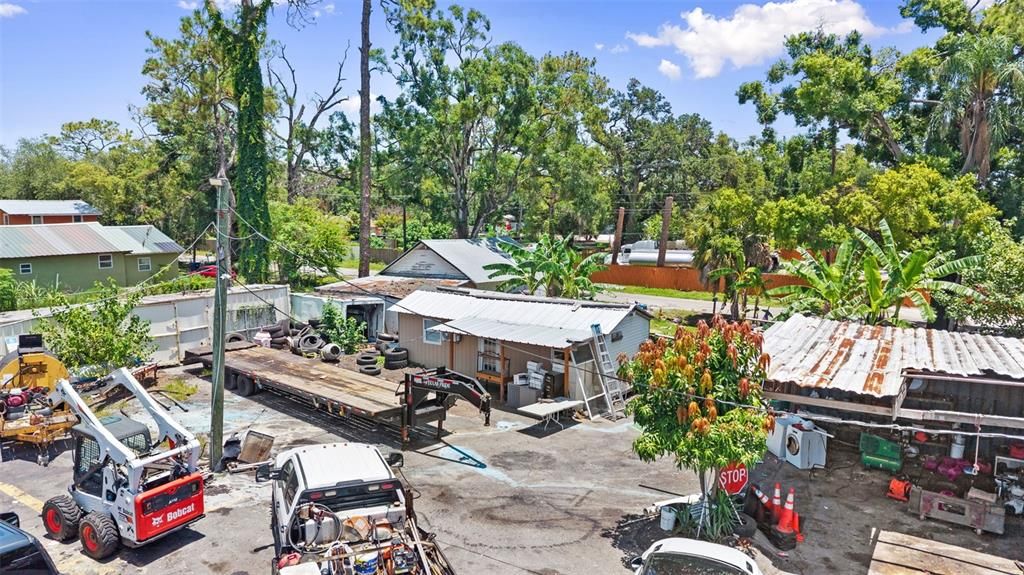 Active With Contract: $1,189,000 (2.89 acres)