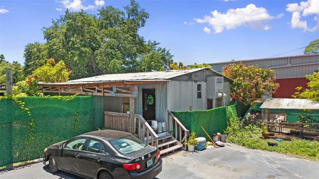 Active With Contract: $1,189,000 (2.89 acres)