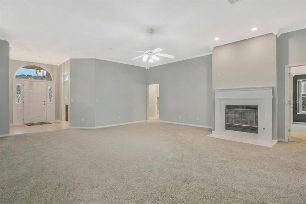 For Sale: $699,995 (4 beds, 3 baths, 3253 Square Feet)