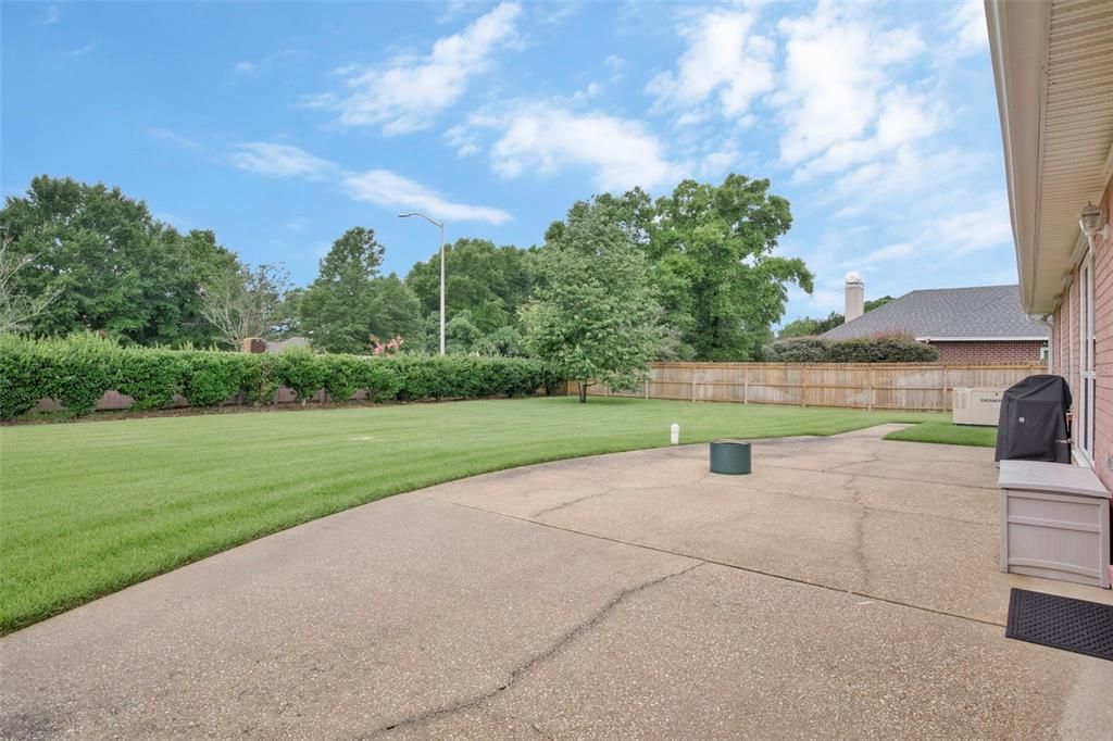 For Sale: $699,995 (4 beds, 3 baths, 3253 Square Feet)