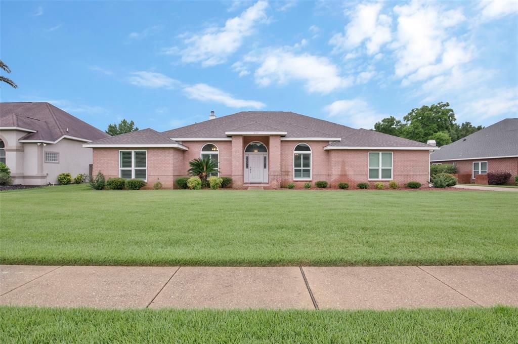For Sale: $699,995 (4 beds, 3 baths, 3253 Square Feet)