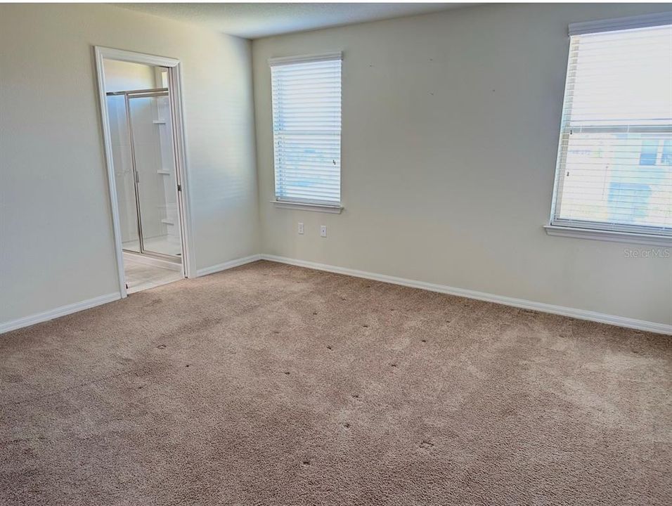 For Rent: $2,825 (3 beds, 2 baths, 2128 Square Feet)