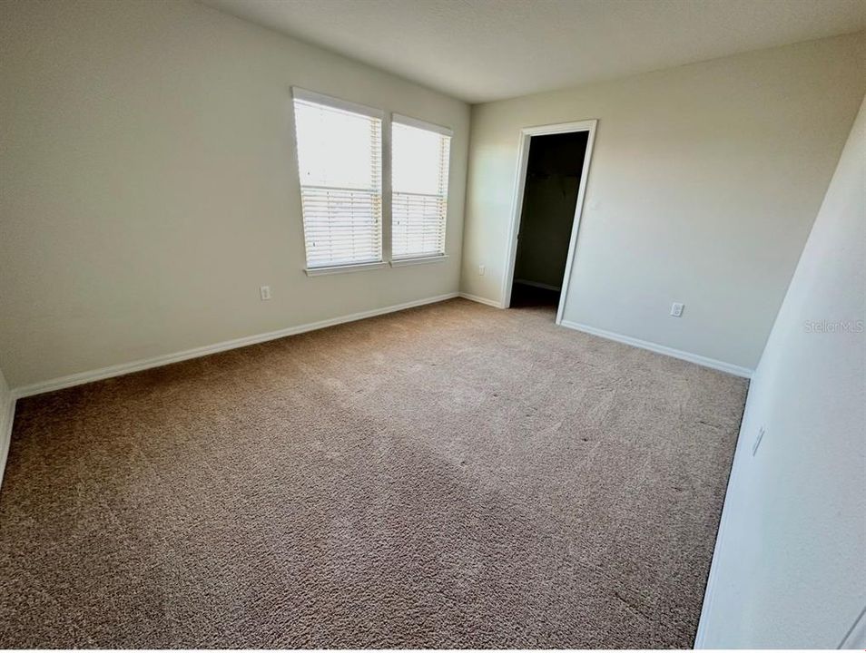 For Rent: $2,825 (3 beds, 2 baths, 2128 Square Feet)