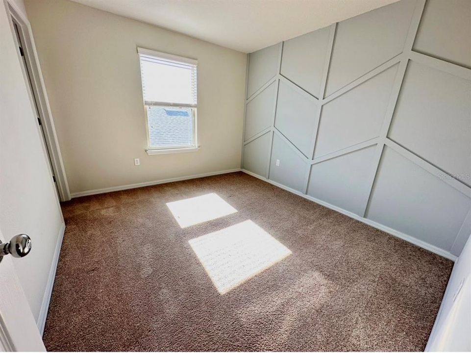 For Rent: $2,825 (3 beds, 2 baths, 2128 Square Feet)
