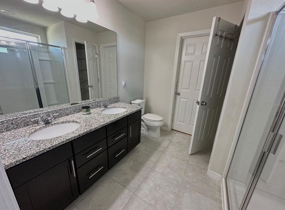 For Rent: $2,825 (3 beds, 2 baths, 2128 Square Feet)