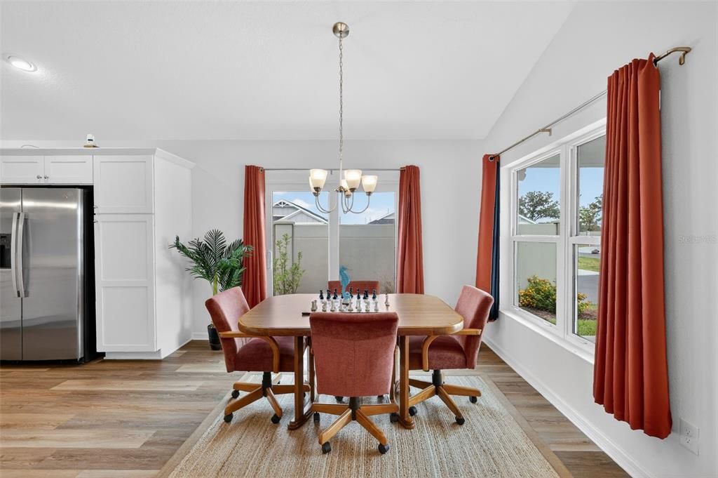 For Sale: $455,000 (3 beds, 2 baths, 1696 Square Feet)