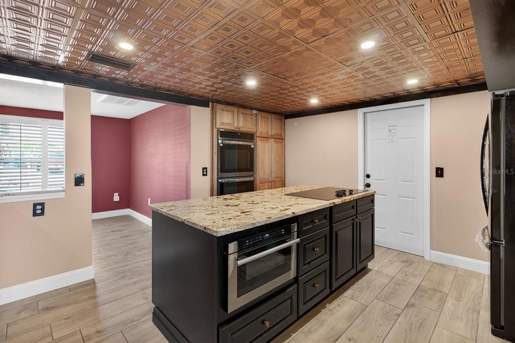 For Sale: $599,900 (4 beds, 3 baths, 2461 Square Feet)