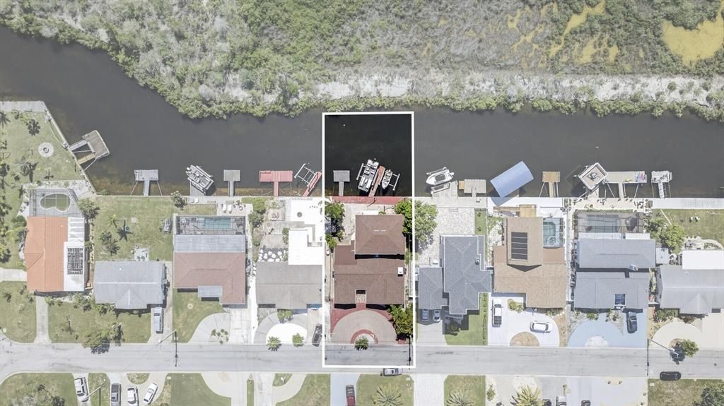 For Sale: $599,900 (4 beds, 3 baths, 2461 Square Feet)