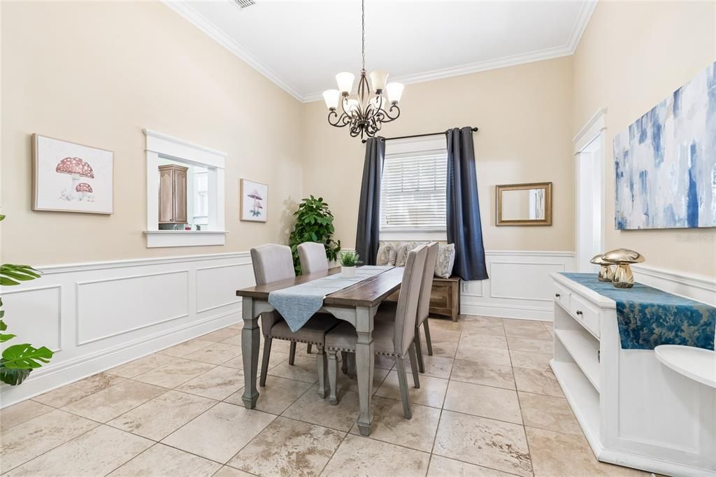 For Rent: $7,600 (3 beds, 2 baths, 2799 Square Feet)