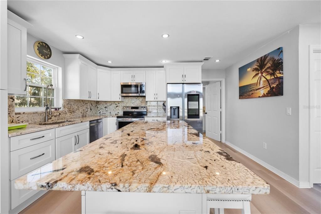 For Sale: $829,000 (3 beds, 2 baths, 1400 Square Feet)