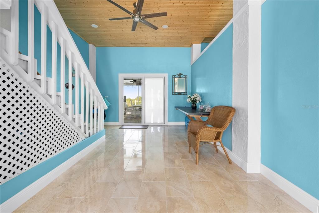 For Sale: $829,000 (3 beds, 2 baths, 1400 Square Feet)