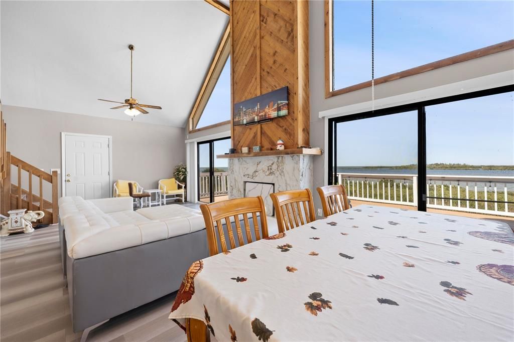 For Sale: $829,000 (3 beds, 2 baths, 1400 Square Feet)