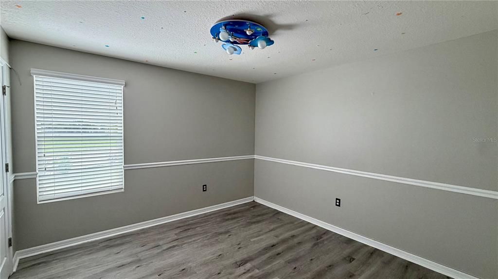 For Rent: $2,800 (4 beds, 2 baths, 2533 Square Feet)