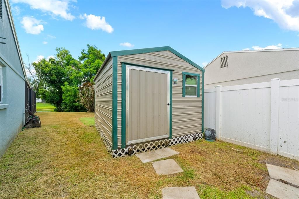 For Sale: $440,500 (3 beds, 2 baths, 1391 Square Feet)